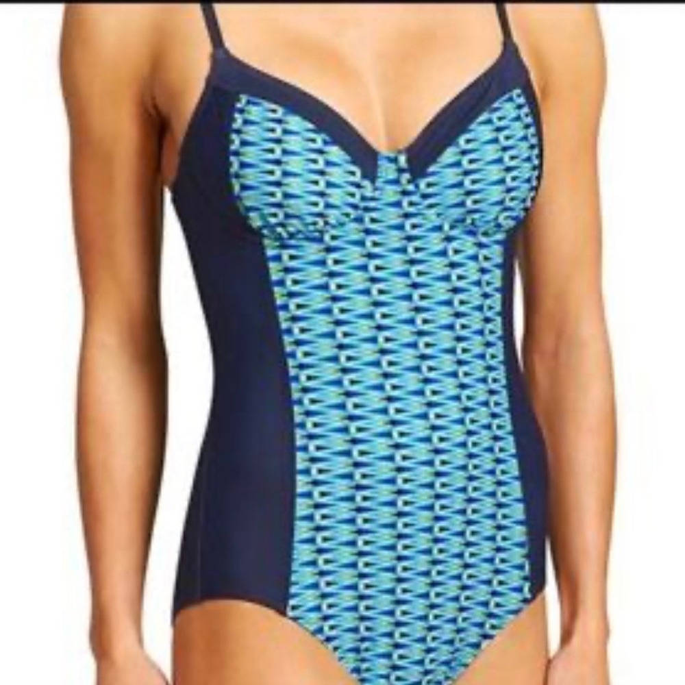 Athleta Womens‎ Blue Geometric Chevron One Piece Swimsuit Size 38 B/C Underwire